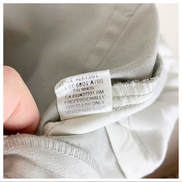 Theory Women’s Stone Khaki Pants Sz 32 NWOT. - Picture 10 of 10